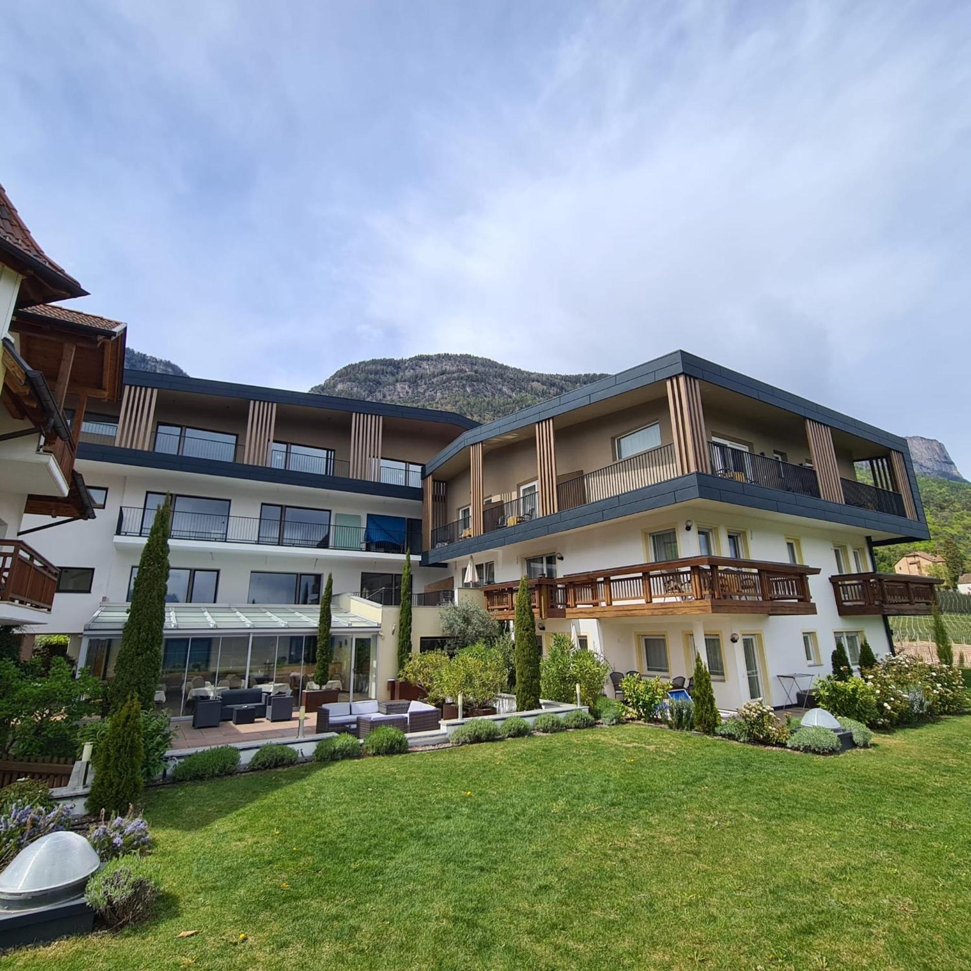 DAS MATSCHER Residence&Garden Hotel Eppan an der Weinstraße Buitenkant foto
