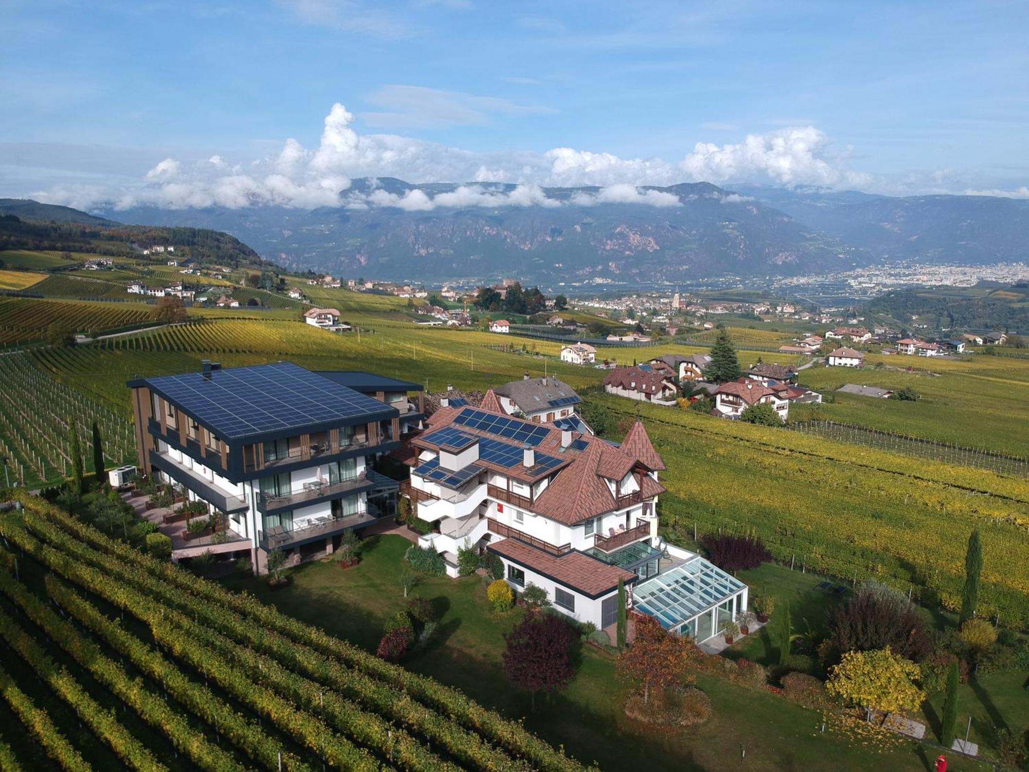 DAS MATSCHER Residence&Garden Hotel Eppan an der Weinstraße Buitenkant foto